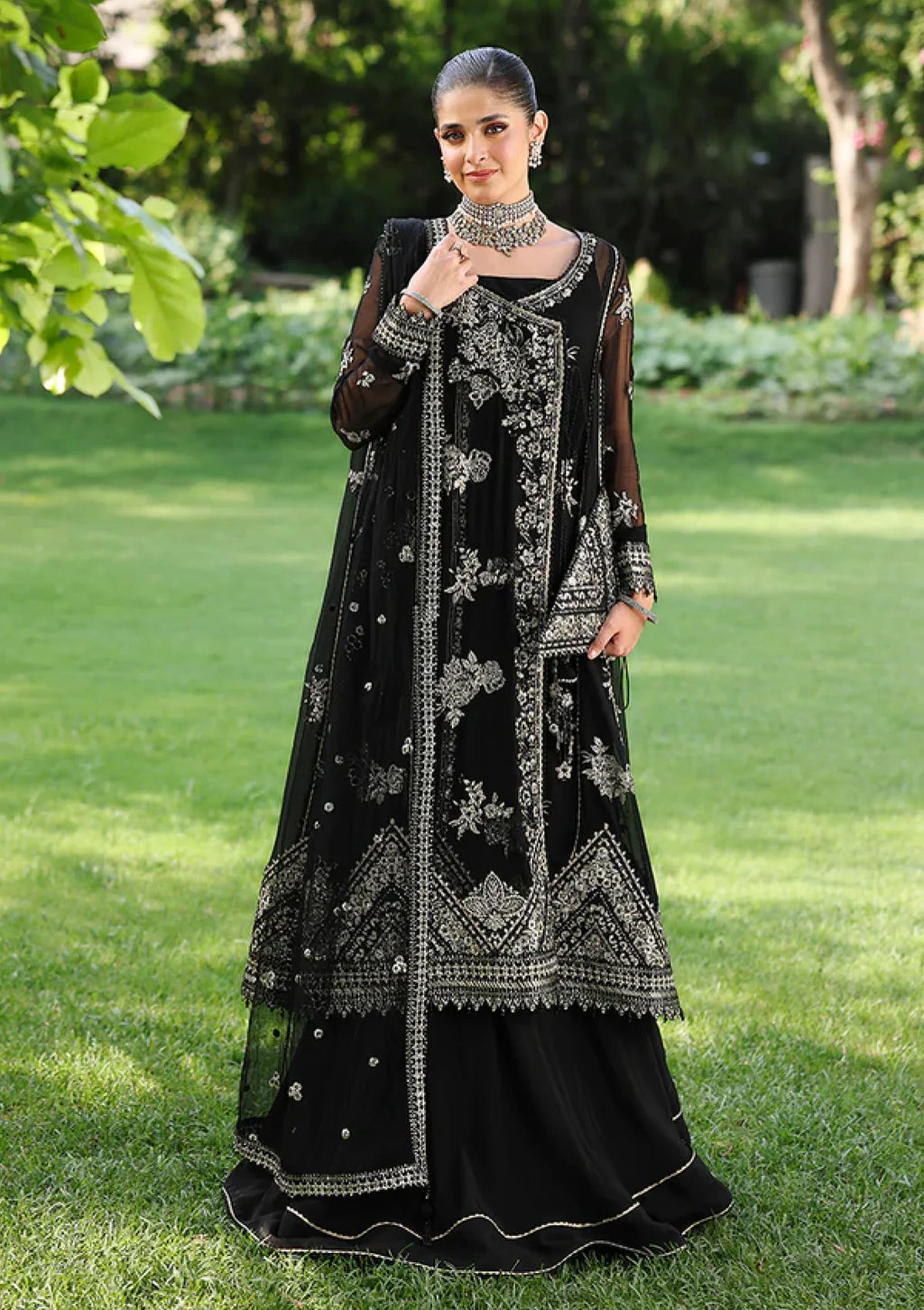 Roheenaz Aangan Chiffon Zyrah Black 3 Piece Lehenga Suit