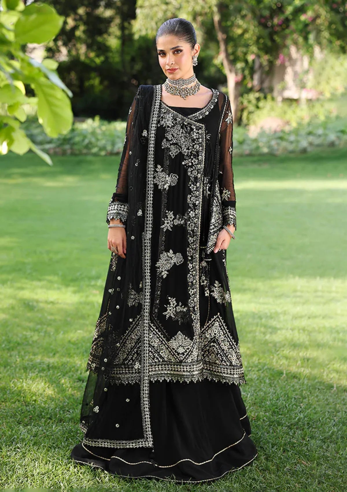 Roheenaz Aangan Chiffon Zyrah Black 3 Piece Lehenga Suit