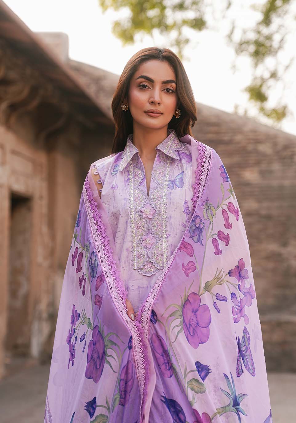 Zarqash Luxe Lawn Lilac 3 Piece Embroidered Lawn Suit