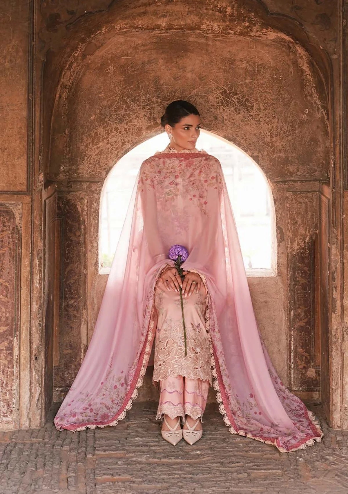 Zarqash Blush Pink 3 Piece Unstitched Embroidered Lawn Suit