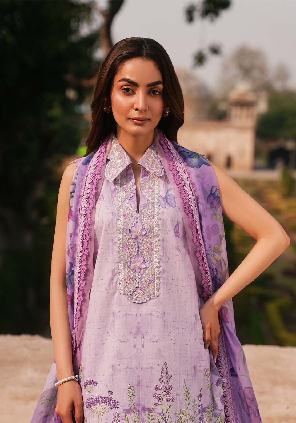 Zarqash Luxe Lawn Lilac 3 Piece Embroidered Lawn Suit