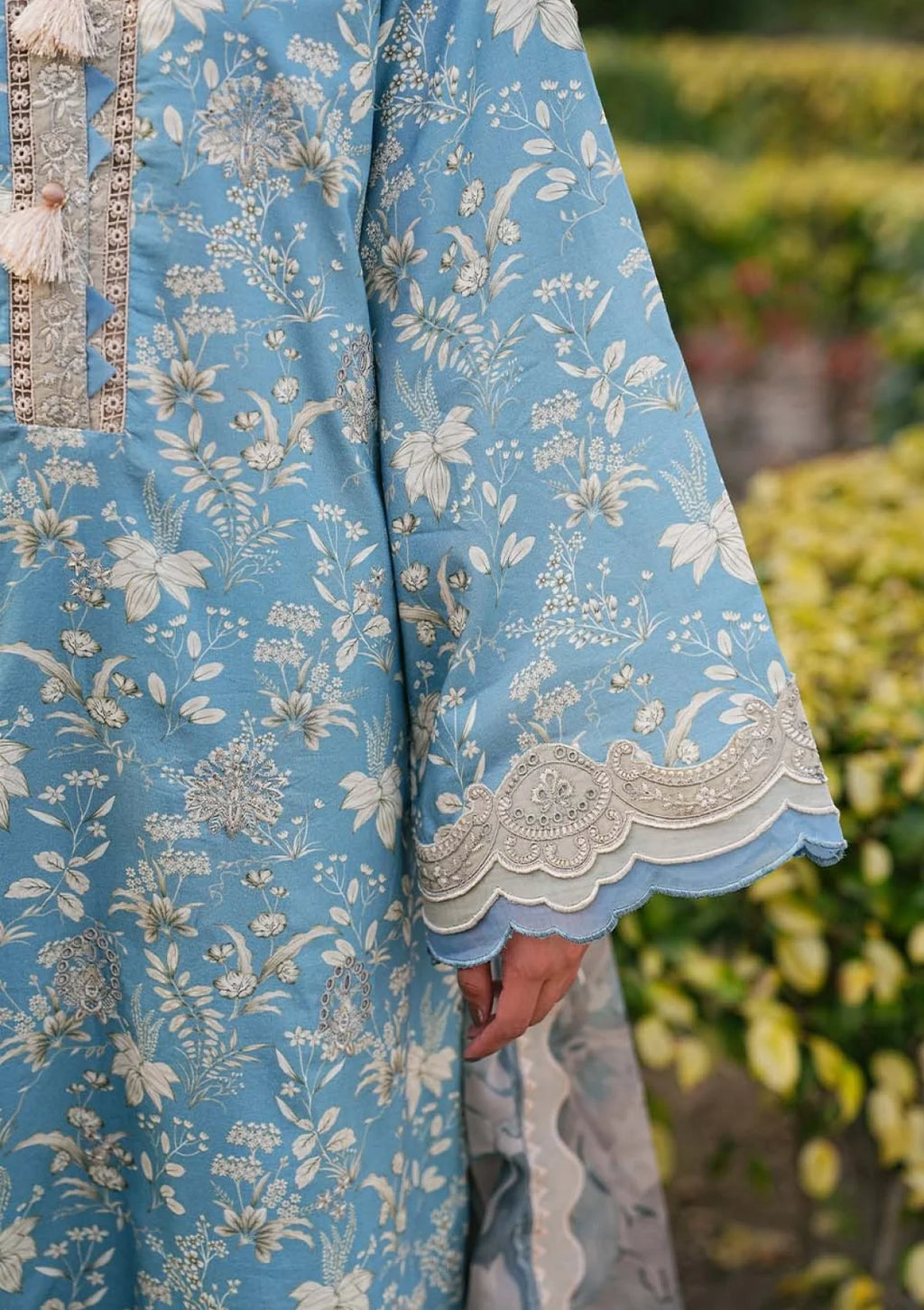 Zarqash Muted Teal 3 Piece Unstitched Embroidered Lawn Suit